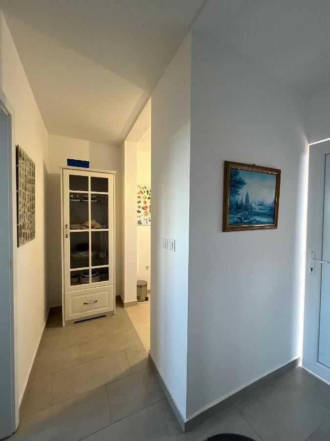 Svema Apartman ヴェラ・ルカ エクステリア 写真